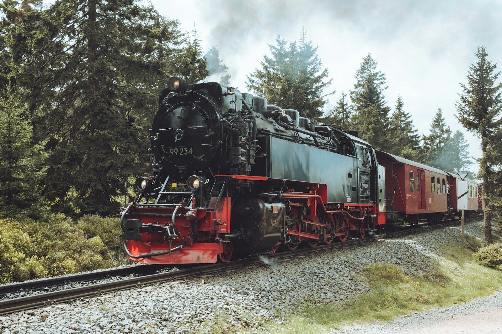 Heber Valley Summer: Train Rides, Music Festivals, and Pioneer Days for Families